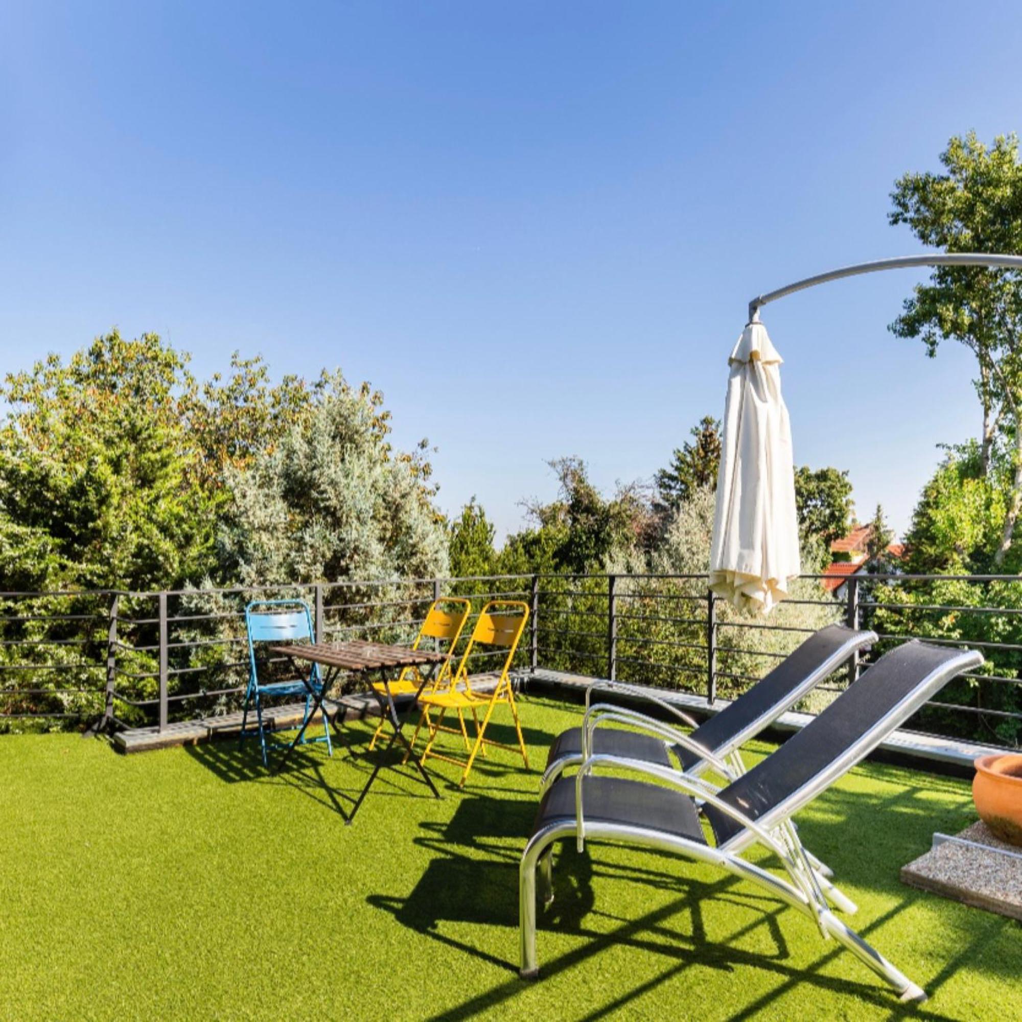 Maharaja Mountain Palace With Free Privat Parking And Garden Budapest Exterior foto